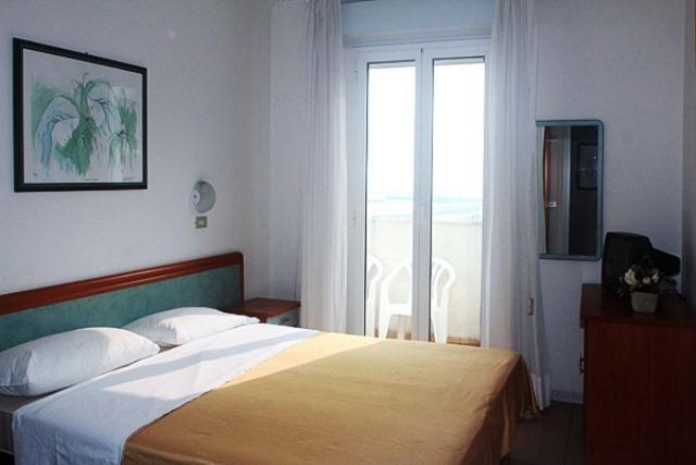 Hotel Bellavista-Olympic Rimini Pokoj fotografie